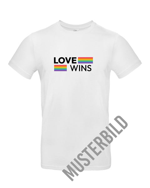 Basic T-Shirt 108 Love wins